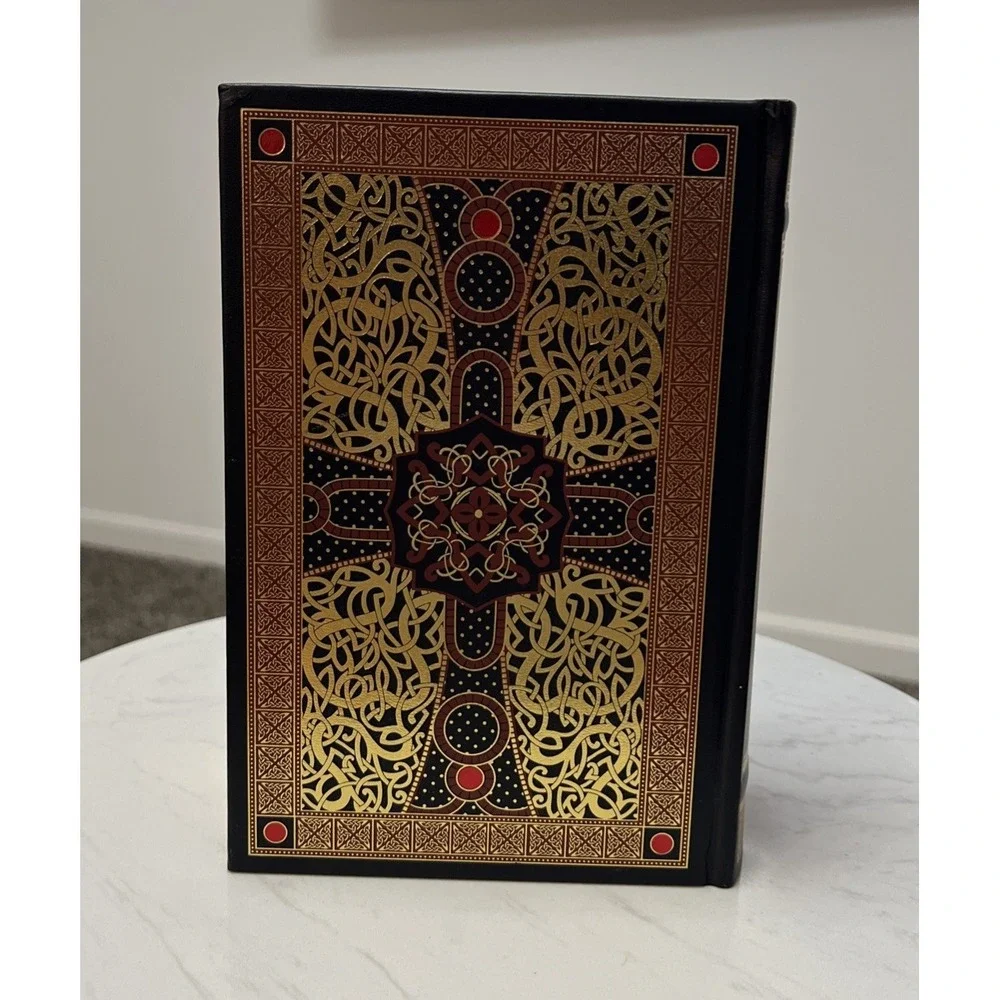 THE HOLY BIBLE King James Version‎ KJV Deluxe Illustrated Gustave Dore NEW